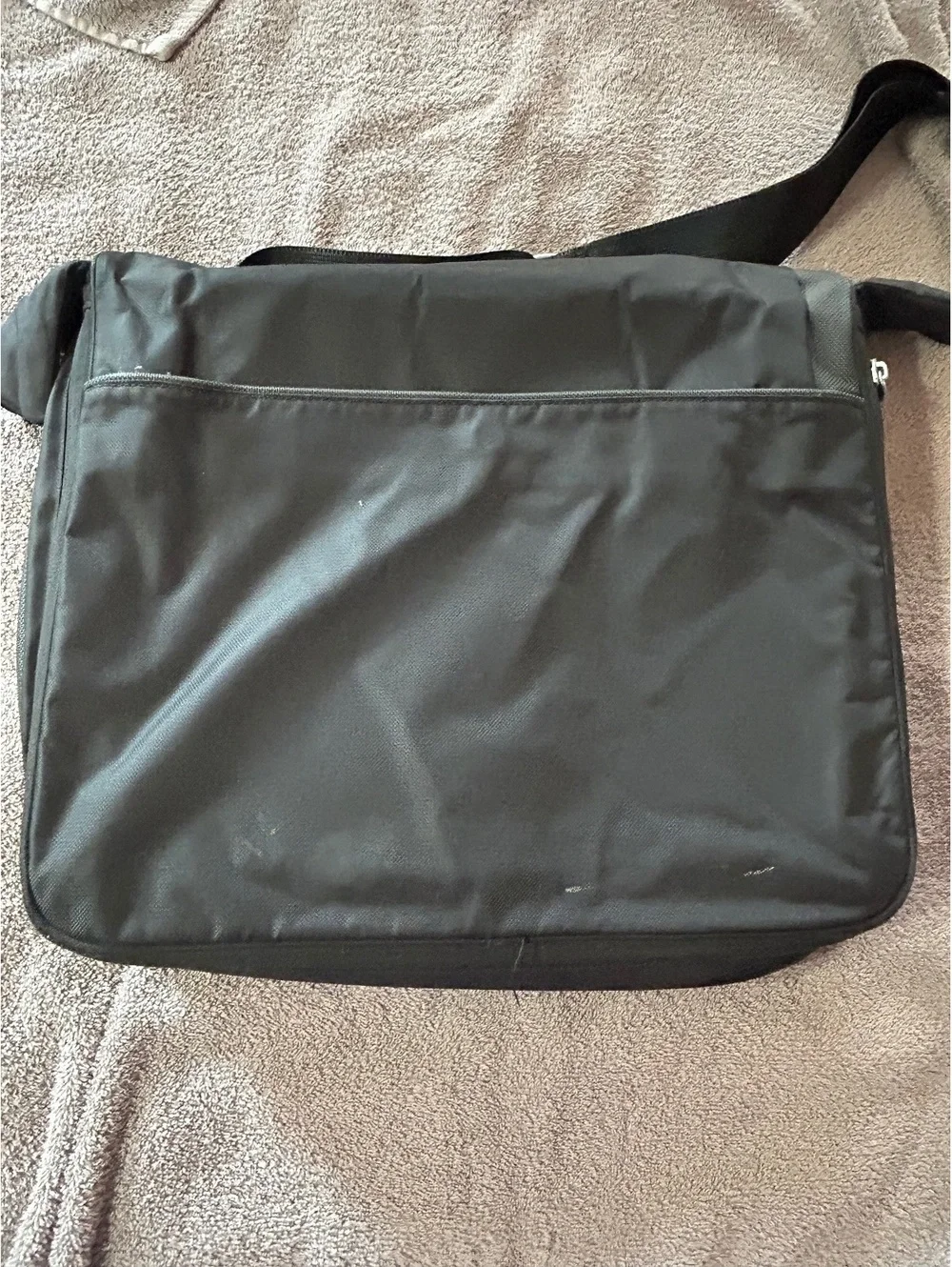 TUMI T-TECH 16” EXPANDABLE MESSENGER LAPTOP NYLON SHOULDER BLACK BAG 5112D